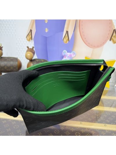louis-vuitton-black-and-gray-monogram-pouch-with-green-trim-rxlvj01221-09