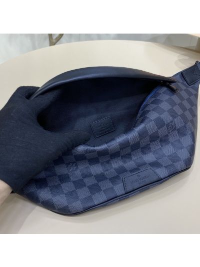 louis-vuitton-black-and-grey-checkerboard-belt-bag-rxlvj01115-04