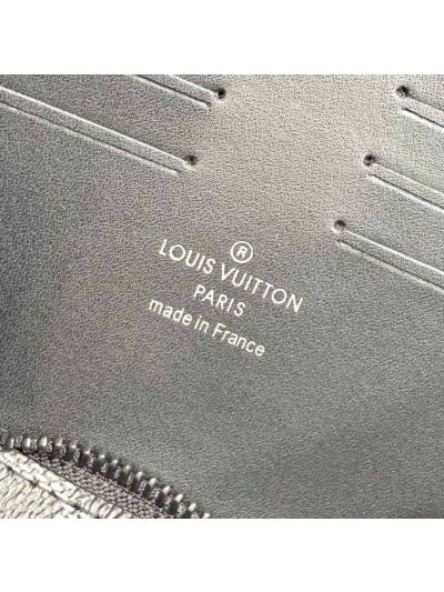 louis-vuitton-black-and-grey-checkerboard-zip-clutch-rxlvj01122-04