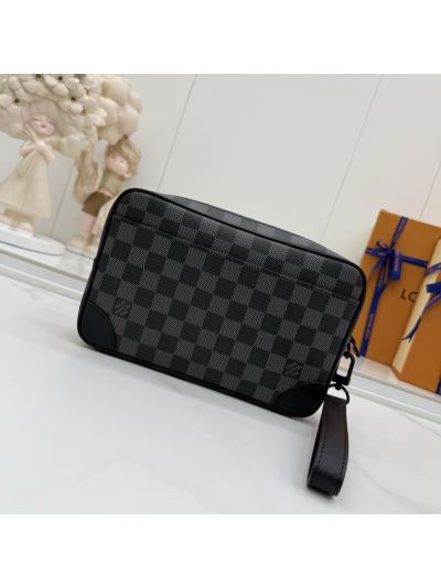 louis-vuitton-black-and-grey-checkerboard-zip-clutch-rxlvj01122-09