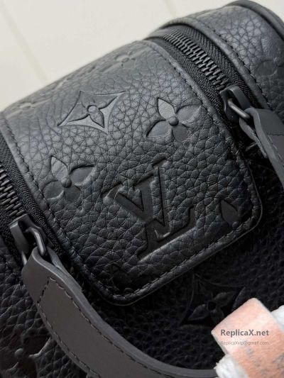 louis-vuitton-black-embossed-monogram-toiletry-pouch-rxlvj01612-04