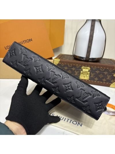 louis-vuitton-black-embossed-zip-clutch-rxlvj01148-04