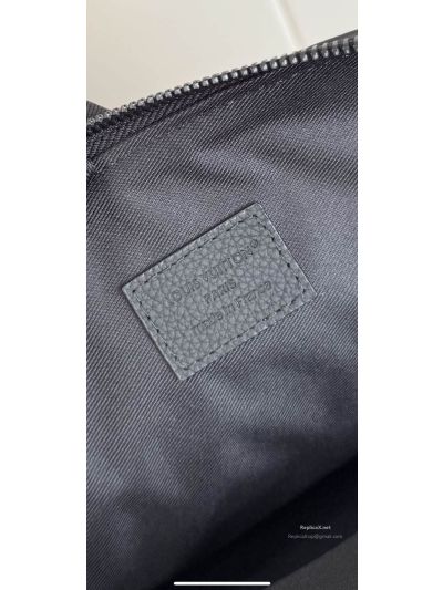 louis-vuitton-black-flat-zip-pouch-with-wrist-strap-rxlvj01587-02