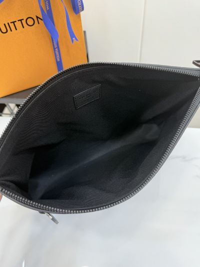 louis-vuitton-black-front-zip-wristlet-pouch-rxlvj01215-02