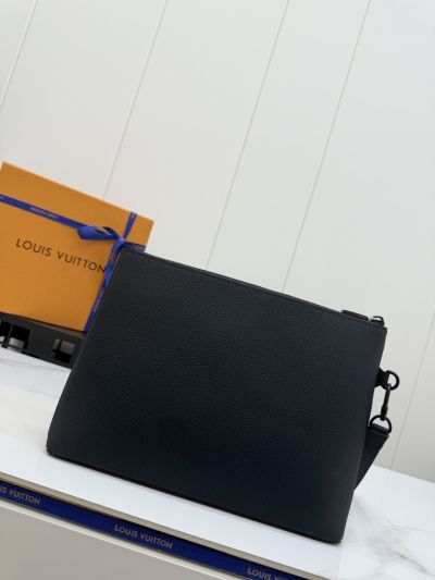 louis-vuitton-black-front-zip-wristlet-pouch-rxlvj01215-04