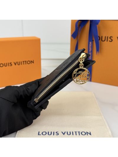 louis-vuitton-black-monogram-folding-wallet-with-zip-charm-rxlvj01212-05