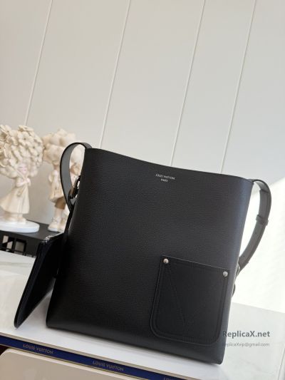 louis-vuitton-black-shoulder-tote-with-front-patch-pocket-premium-rxlvj01338-03