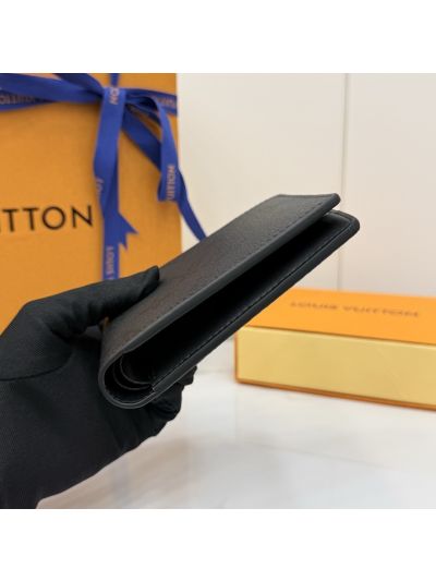louis-vuitton-black-textured-bifold-wallet-rxlvj01282-05