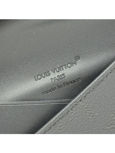 louis-vuitton-black-textured-snap-wallet-rxlvj01280-08