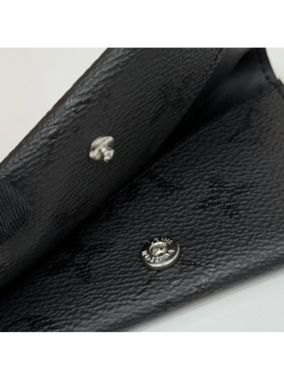 louis-vuitton-black-textured-snap-wallet-rxlvj01280-09