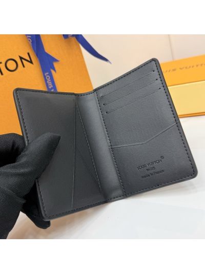louis-vuitton-black-textured-vertical-card-wallet-rxlvj01281-07