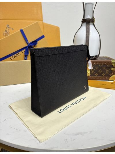 louis-vuitton-black-textured-zip-clutch-rxlvj01152-02