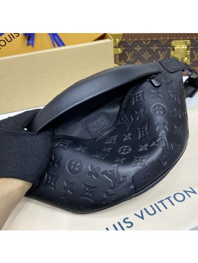 louis-vuitton-black-tonal-belt-bag-m46036-rxlvj01111-05