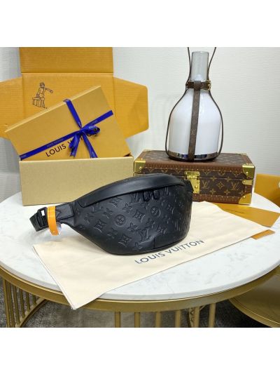 louis-vuitton-black-tonal-belt-bag-m46036-rxlvj01111-06