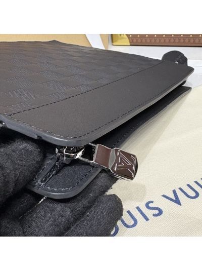 louis-vuitton-black-tonal-checkerboard-wristlet-pouch-rxlvj01171-13