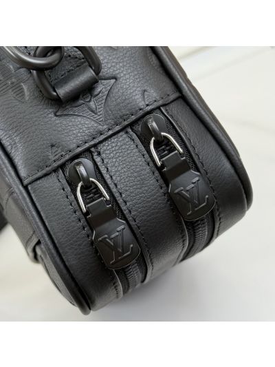 louis-vuitton-black-tonal-monogram-crossbody-bag-rxlvj01267-02