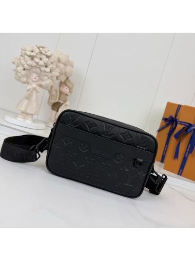 louis-vuitton-black-tonal-monogram-crossbody-bag-rxlvj01267-06