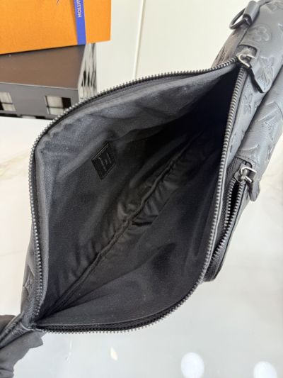 louis-vuitton-black-tonal-monogram-sling-bag-rxlvj01290-08