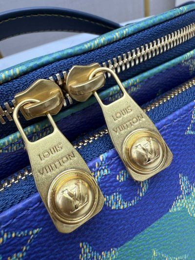 louis-vuitton-blue-and-green-striped-monogram-belt-bag-rxlvj01296-10