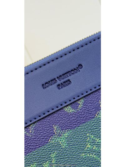 louis-vuitton-blue-and-green-striped-monogram-pouch-rxlvj01217-11