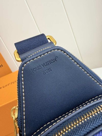 louis-vuitton-blue-and-green-striped-monogram-sling-bag-rxlvj01293-12