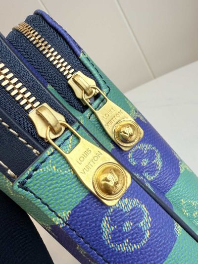 louis-vuitton-blue-and-green-striped-monogram-sling-bag-rxlvj01293-14