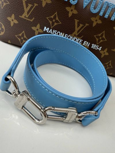 louis-vuitton-blue-gradient-monogram-compact-tote-rxlvj02149-04