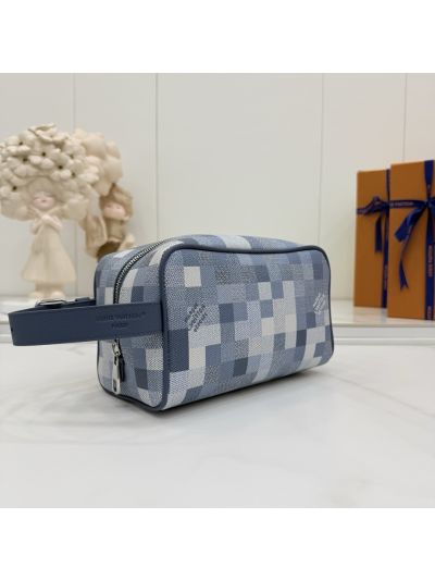 louis-vuitton-blue-grey-pixel-check-toiletry-pouch-rxlvj01151-04