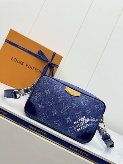 louis-vuitton-blue-monogram-camera-crossbody-bag-rxlvj02207-03