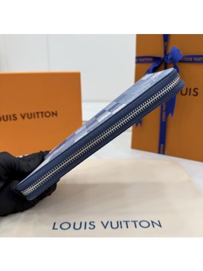 louis-vuitton-blue-patchwork-checkerboard-zip-around-wallet-rxlvj01277-04