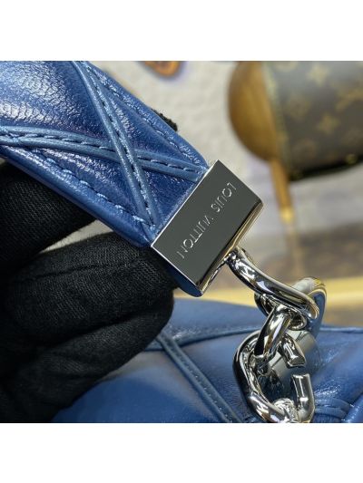 louis-vuitton-blue-quilted-turn-lock-top-handle-bag-rxlvj01310-06