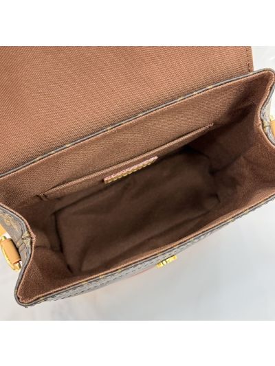 Louis Vuitton Bosphore 25 Monogram