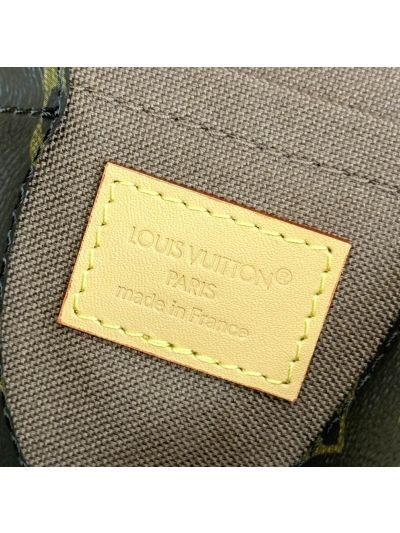 Louis Vuitton Bosphore 25 Monogram