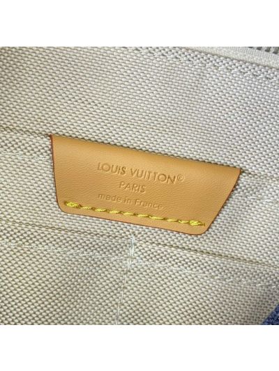 Louis Vuitton Bosphore 30 Monogram M27554