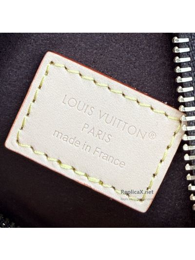 louis-vuitton-brown-monogram-compact-shoulder-bag-rxlvj01563-02