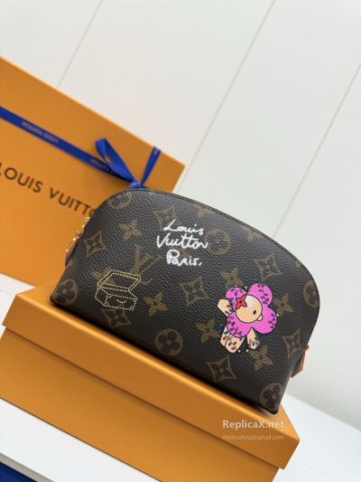 louis-vuitton-brown-monogram-floral-graphic-cosmetic-pouch-rxlvj01613-02