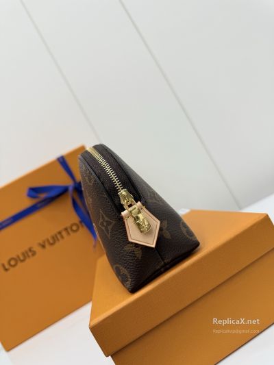 louis-vuitton-brown-monogram-floral-graphic-cosmetic-pouch-rxlvj01613-03