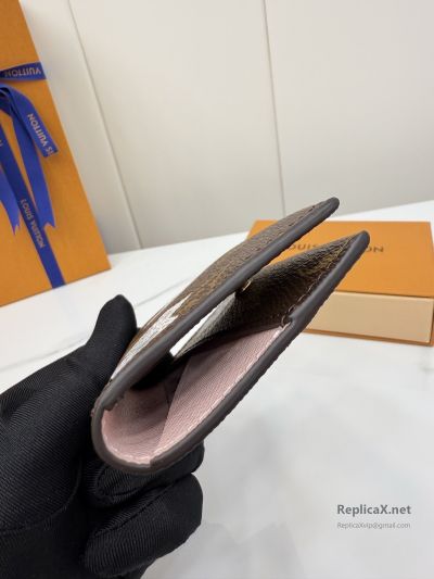 louis-vuitton-brown-monogram-graphic-folding-card-holder-rxlvj02164-04