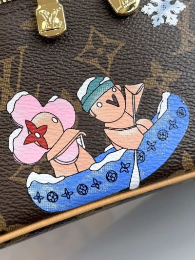louis-vuitton-brown-monogram-graphic-vanity-case-rxlvj01246-03