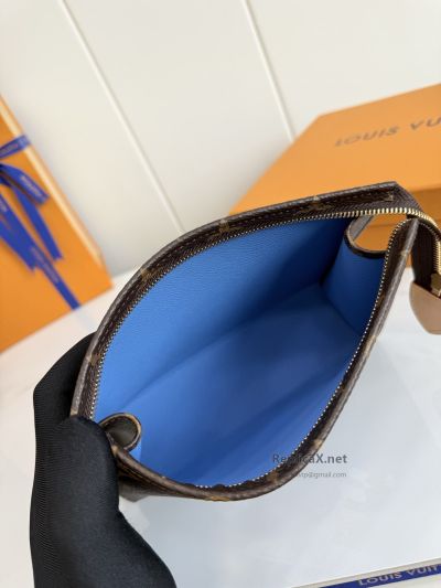 louis-vuitton-brown-monogram-graphic-zip-pouch-rxlvj04101-02