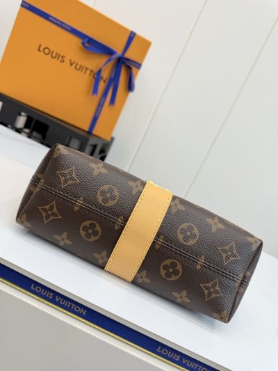 louis-vuitton-brown-monogram-lock-strap-shoulder-bag-rxlvj01201-08