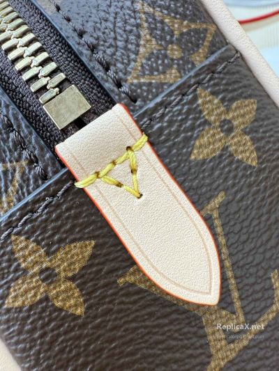 louis-vuitton-brown-monogram-long-handle-zip-bag-rxlvj02151-04