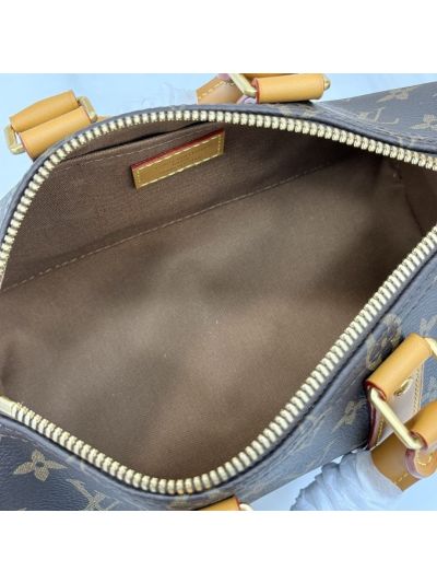 louis-vuitton-brown-monogram-mini-barrel-bag-rxlvj01268-05