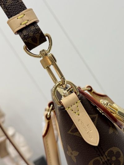 louis-vuitton-brown-monogram-rounded-top-handle-bag-rxlvj01179-03