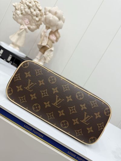 louis-vuitton-brown-monogram-rounded-top-handle-bag-rxlvj01179-12