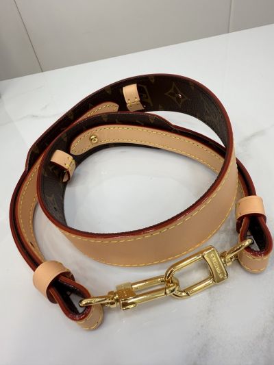louis-vuitton-brown-monogram-rounded-top-handle-bag-rxlvj01202-05