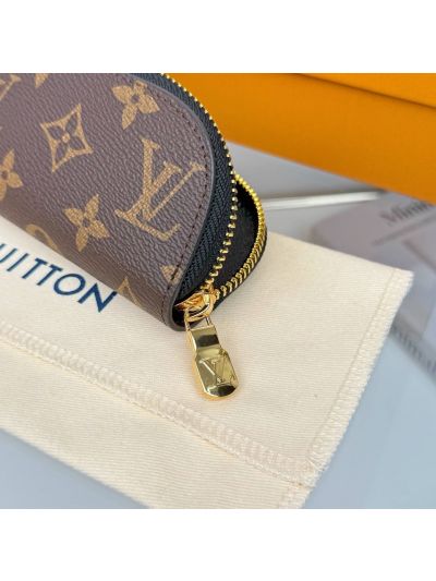 louis-vuitton-brown-monogram-slim-zip-case-with-dark-trim-rxlvj01327-08