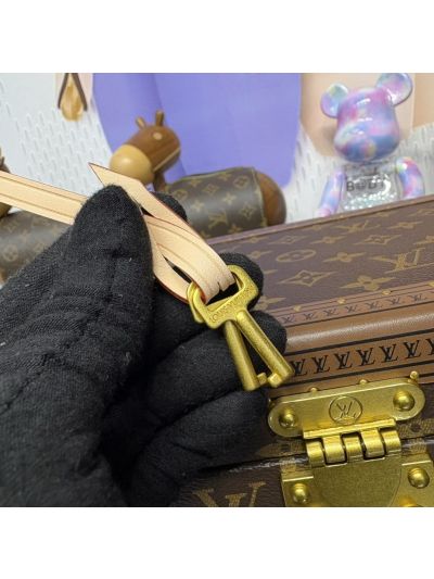 louis-vuitton-brown-monogram-watch-storage-trunk-rxlvj01236-10