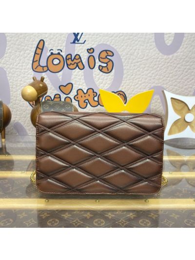 louis-vuitton-brown-quilted-turn-lock-chain-wallet-bag-rxlvj01317-03