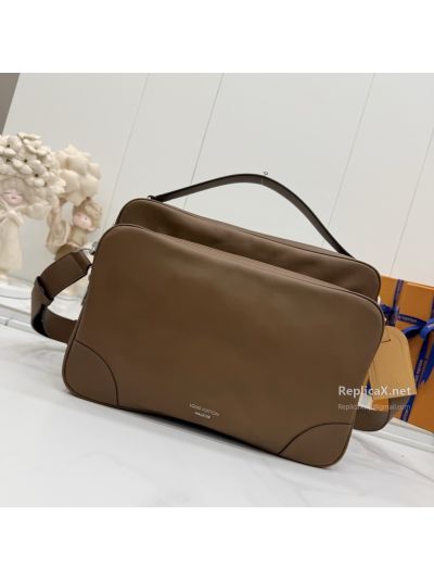 louis-vuitton-brown-zip-crossbody-bag-with-front-pocket-rxlvj01638-03